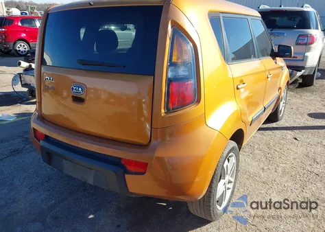 2011 Kia Soul + from USA, damaged, VIN KNDJT2A24B7308127